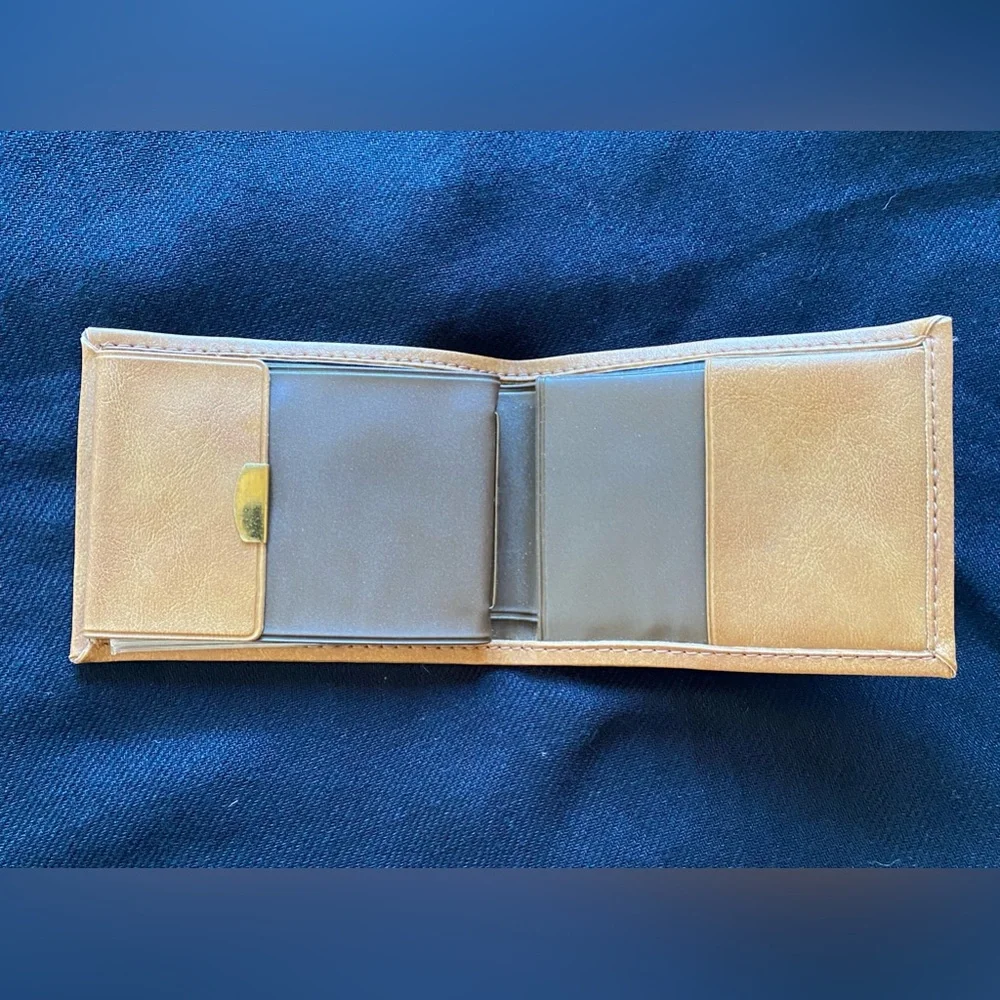 Vintage 1960’s New Steady Rider Gas Muzzler Pick Pocket Proof Vitronic Wallet!